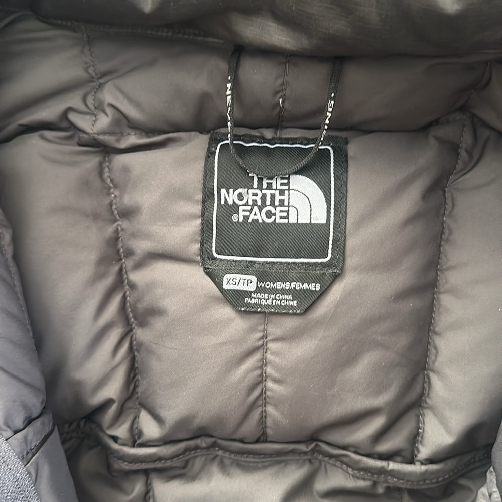 Northface puffer 600 - Picture 3 of 7